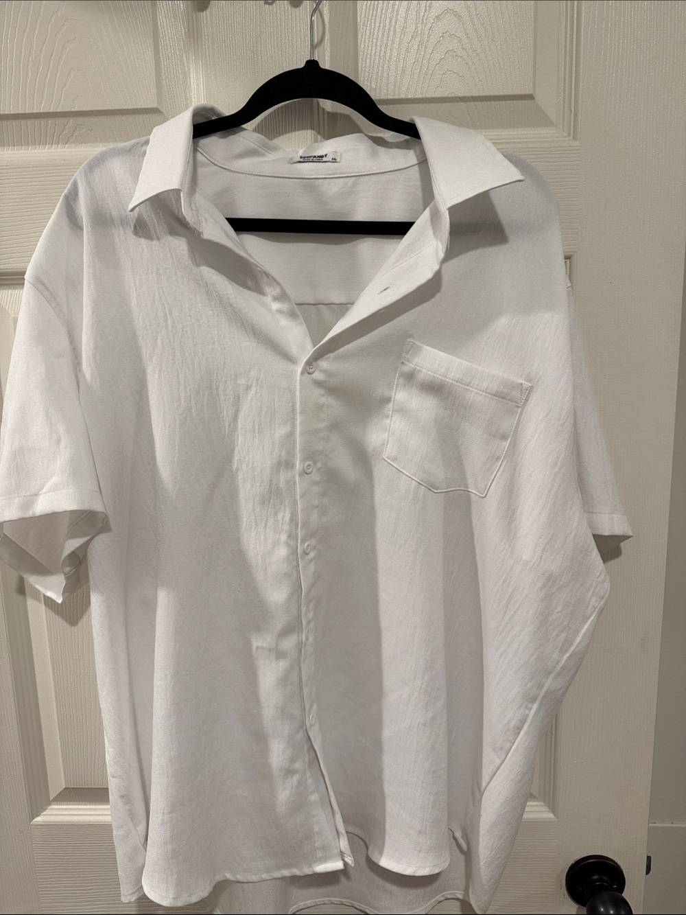 Coofandy Men's Relaxed White Short-Sleeve Button-Down Shirt